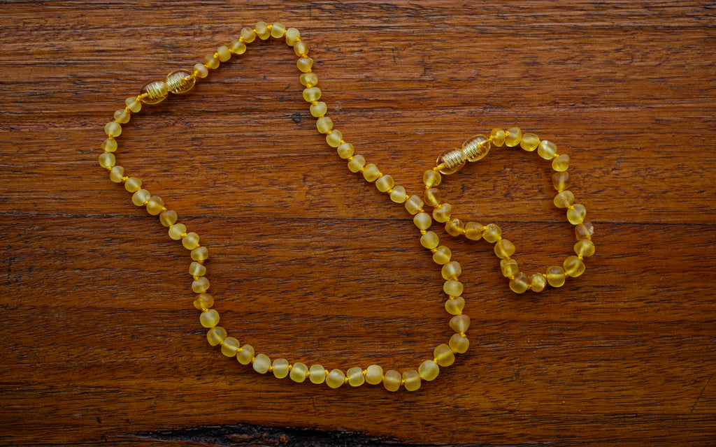 Teething Necklace/Bracelet/Anklet: Cherry Red ~PRE ORDER 14-20 SEPTEMBER