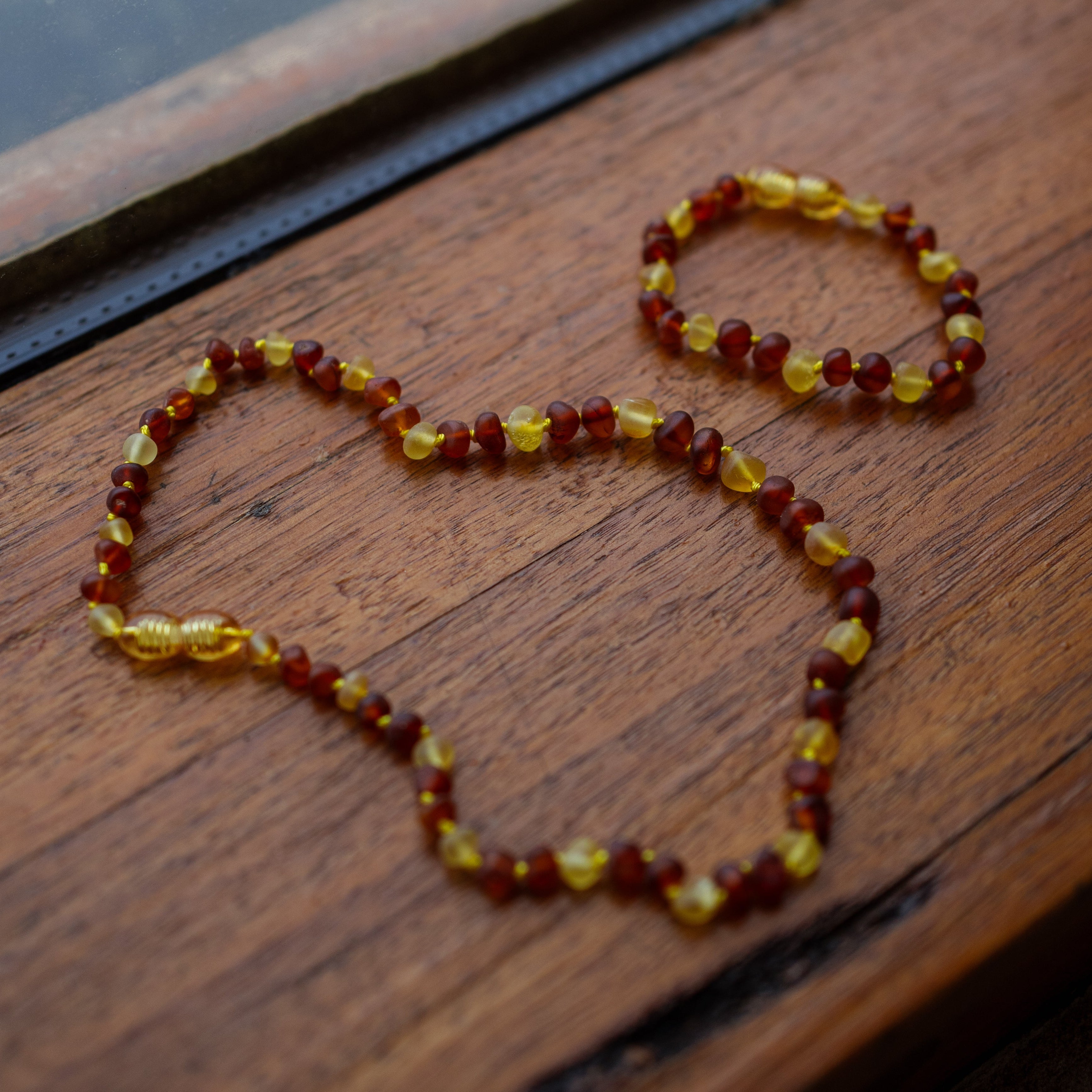 Teething Necklace/Bracelet/Anklet: Honeycomb